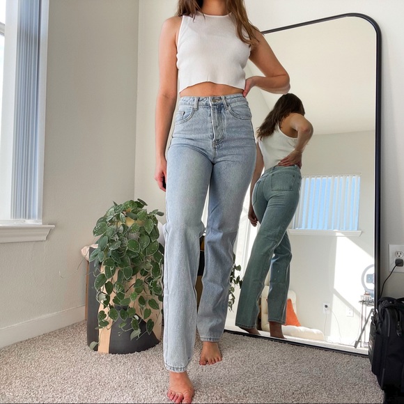 Shein High Rise Straight Jeans - Light Wash - Picture 2 of 5